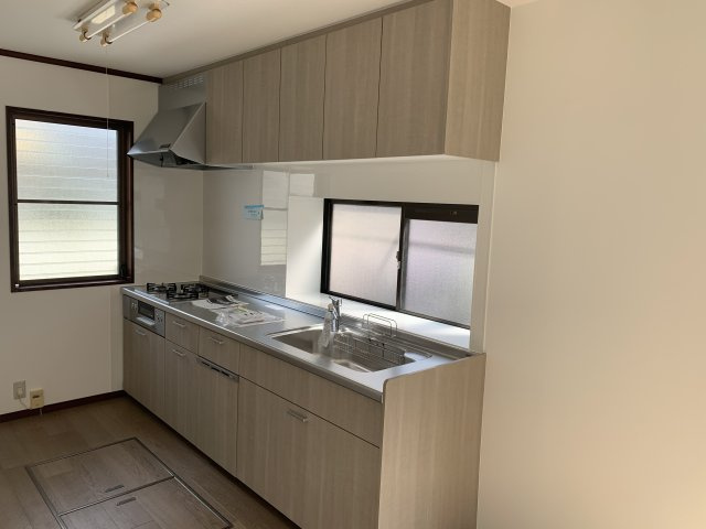 米子市安倍中古戸建のキッチン