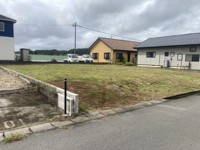 売地　平下平窪の外観