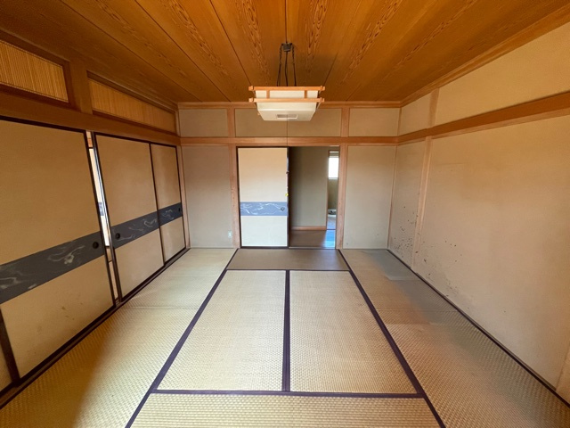 藤岡市藤岡　中古1600の和室