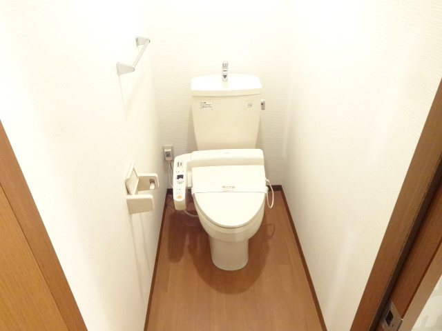 プチグリーンのトイレ|同物件別部屋イメージ写真