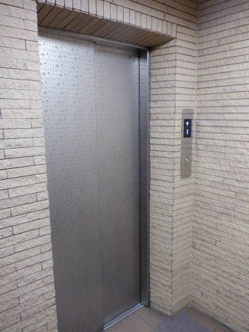 入谷サンハイツのその他共用部分|エレベーター