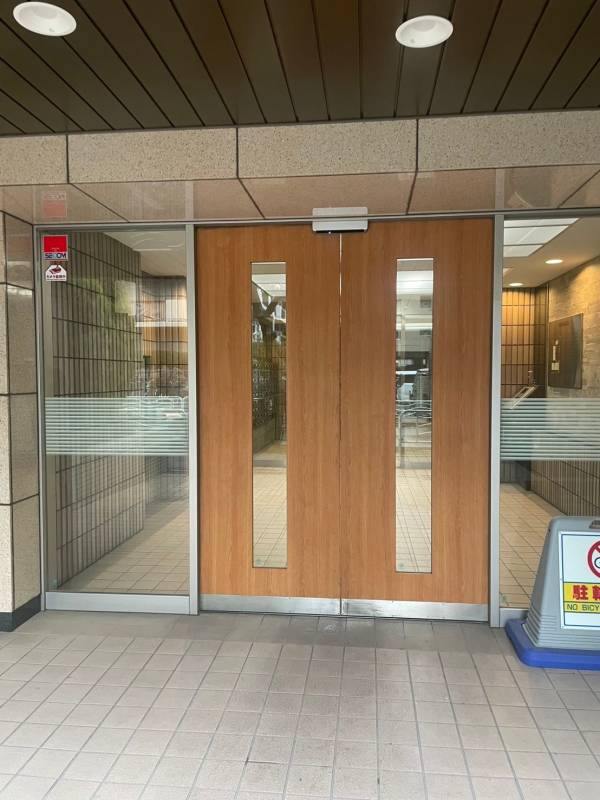 コスモ大島ロイヤルフォルム　10階　リ　フォーム済の外観