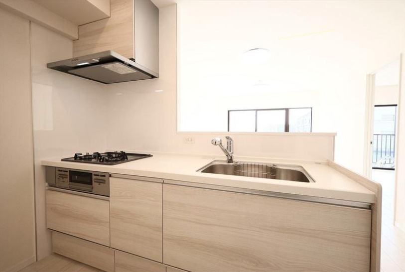 コスモ大島ロイヤルフォルム　10階　リ　フォーム済のキッチン