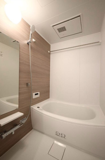 コスモ大島ロイヤルフォルム　10階　リ　フォーム済の浴室