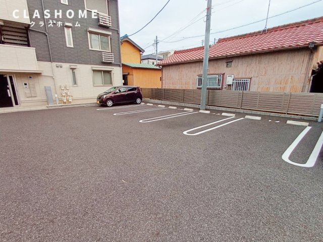 グランジット　エヌ　　　刈谷市近郊の賃貸はクラスホームの駐車場