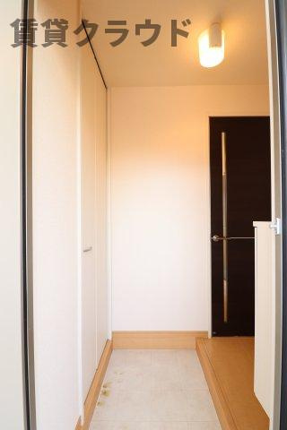 メゾン プレールの玄関|シンプルで使いやすい玄関です