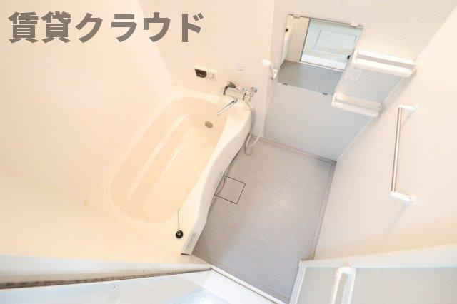 メゾン プレールの浴室|日々の疲れを癒すお風呂付です