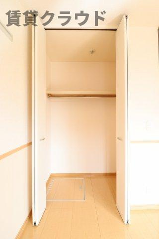 メゾン プレールの収納|小物を収納するのに便利です