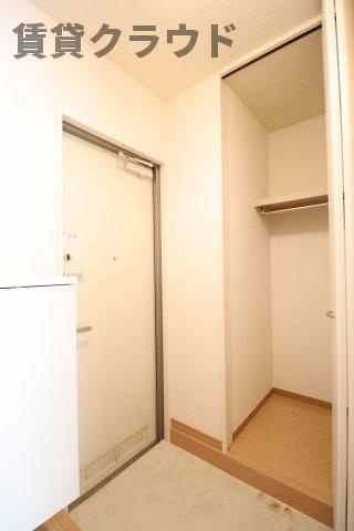 メゾン プレールの玄関|シンプルで使いやすい玄関です