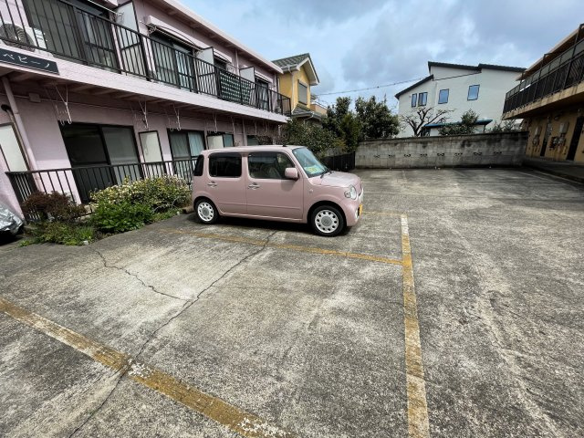 ペピーノの駐車場|駐車場
