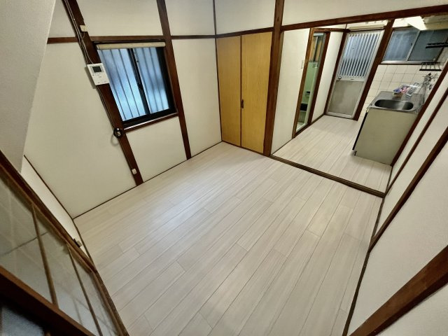 【居間・リビング】 | 岡５丁目貸家