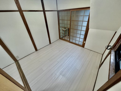 【居間・リビング】 | 岡５丁目貸家