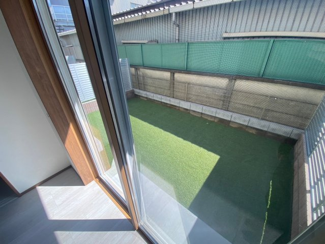 Queue de chien 2erのバルコニー