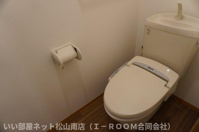 【トイレ】 | リヴェール　たかおか