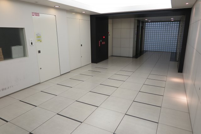 ＫＤＸレジデンス難波南のエントランス