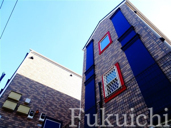 ハーミットクラブハウス自由が丘の外観