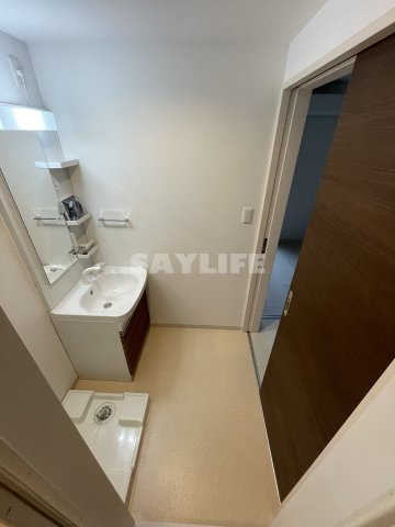 ライトハウス東今里の洗面所