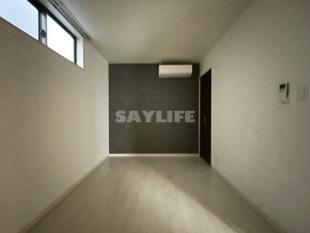 ライトハウス東今里の洋室