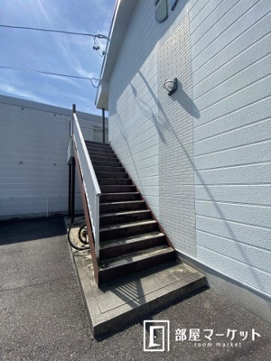 【エントランス】 | ベルビレッジ