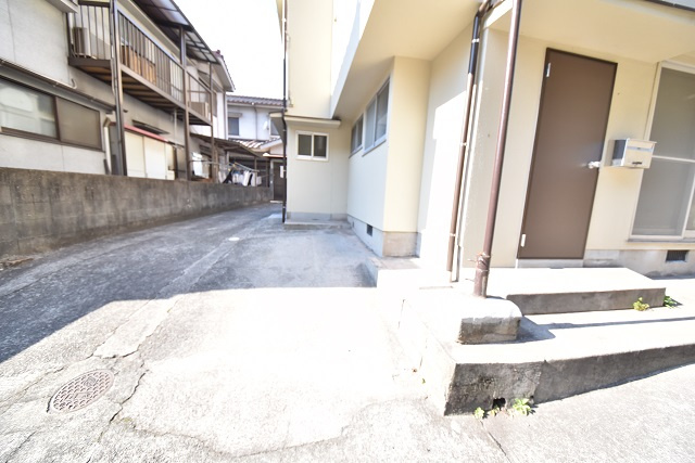 石川アパート（警固屋1-14-50）の周辺