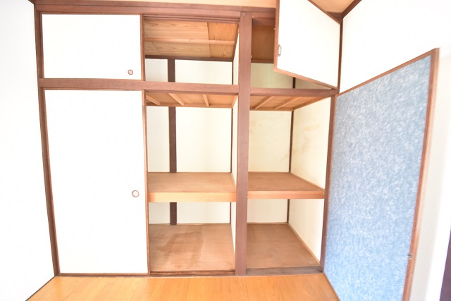 石川アパート（警固屋1-14-50）の収納