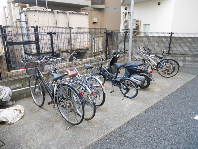【その他共用部分】 | ルッシェ竹下駅前 | ルッシェ竹下駅前の駐輪場