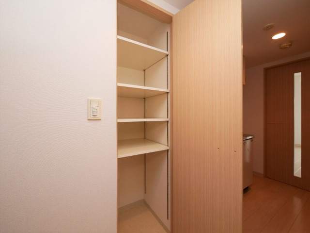 ルクレ難波の収納