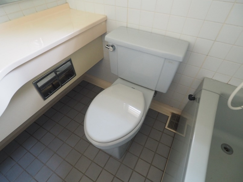 窓付きトイレです。