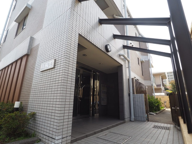建物入口