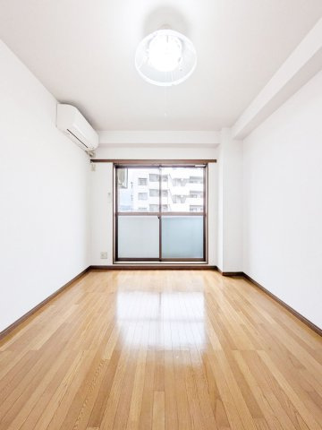 【洋室】 | ノナ・チェレスタ