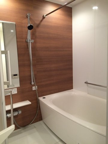 エグゼ神宮前の浴室|浴室乾燥機付きバスルーム