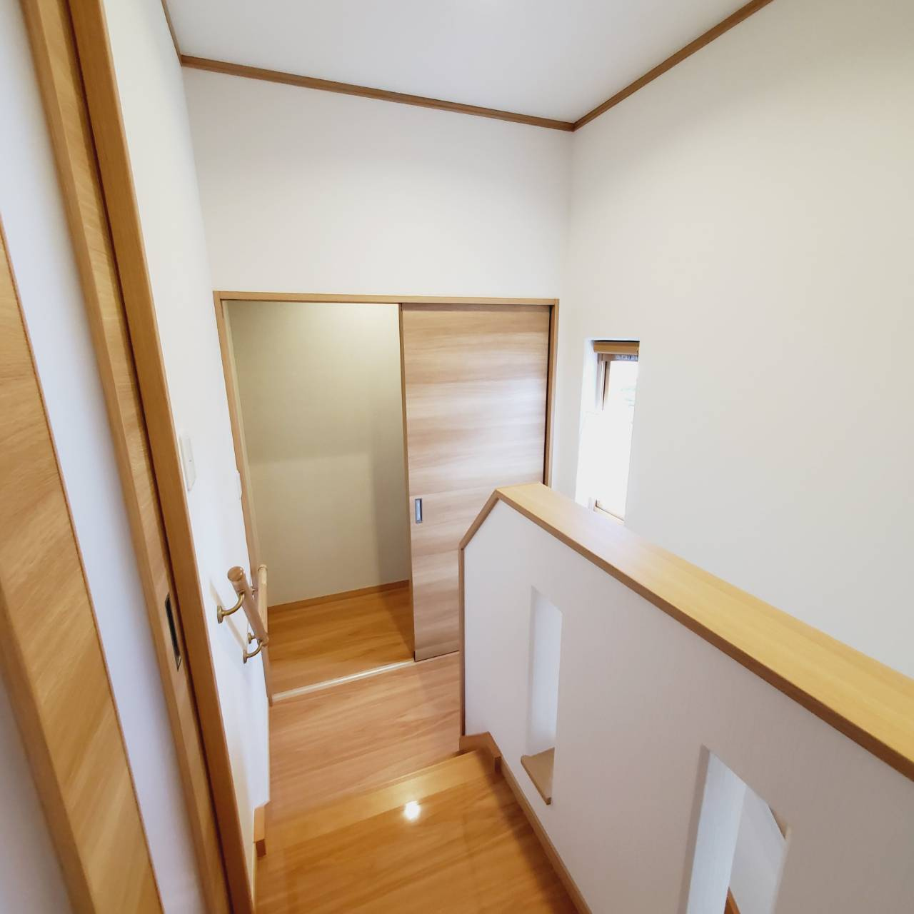 八戸市石堂３丁目の内装