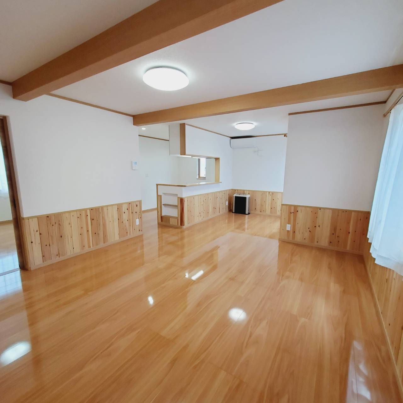 八戸市石堂３丁目の居間・リビング