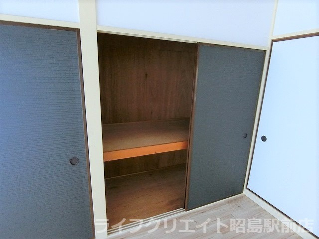 ホワイトウイング昭島の収納|※別部屋のイメージ写真です。