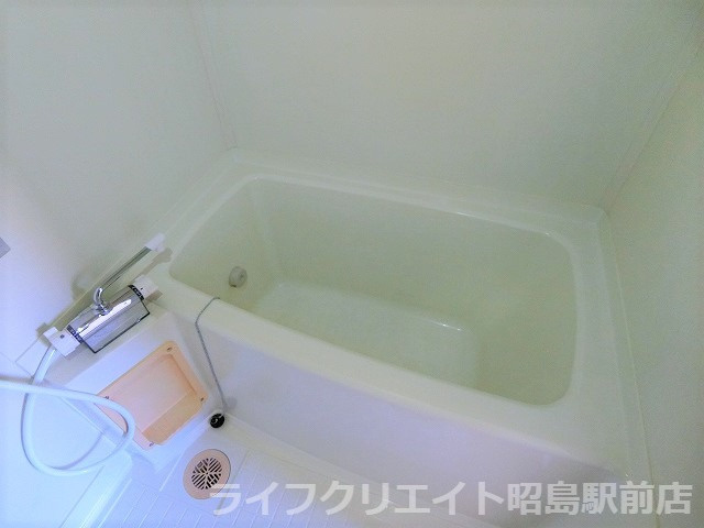 ホワイトウイング昭島の浴室|※別部屋のイメージ写真です。