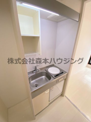 【キッチン】 | 　クレセント守口 | キッチンでお料理をお楽しみください