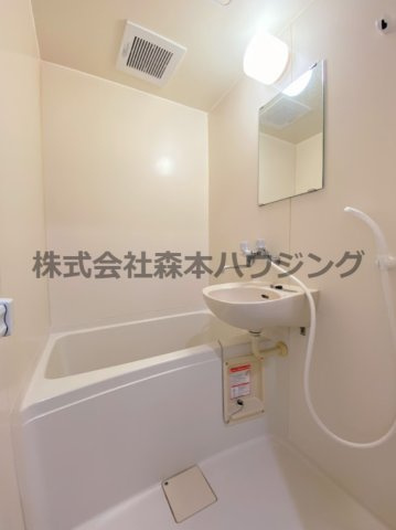 【浴室】 | 　クレセント守口 | 日々の暮らしに欠かせないお風呂です
