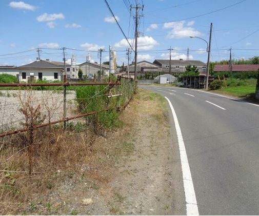 【土地】比企郡鳩山町赤沼建築条件無し売地の前面道路含む現地写真|前面道路含む現地写真です