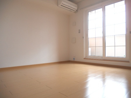 ファミーユⅡの居間・リビング|居室・リビング