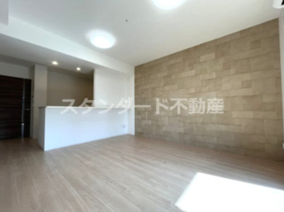 【洋室】 | CREST COURT DOSHIN