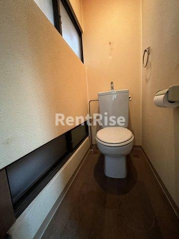 愛西市戸建ての玄関