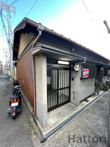 庄内栄町１丁目平屋の外観