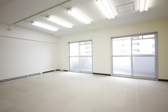 ピボットマンション池下の居間・リビング