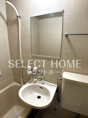 【洗面所】 | コーポラスＮ | 広い洗面スペース