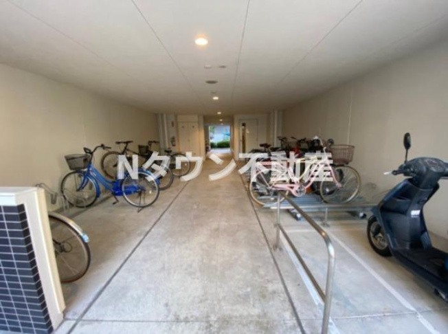 【その他共用部分】 | プレサンス東別院駅前 | 敷地内駐輪場です