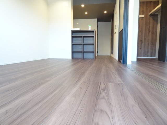 D-room南高橋町WESTの居間・リビング