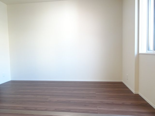 D-room南高橋町WESTの洋室