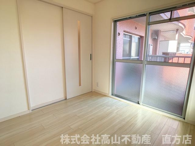 直方市神正町の賃貸マンションの洋室