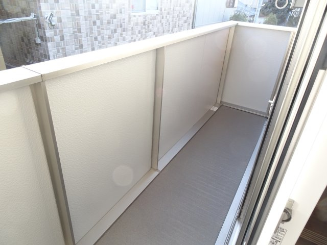 D-room南高橋町WESTのバルコニー