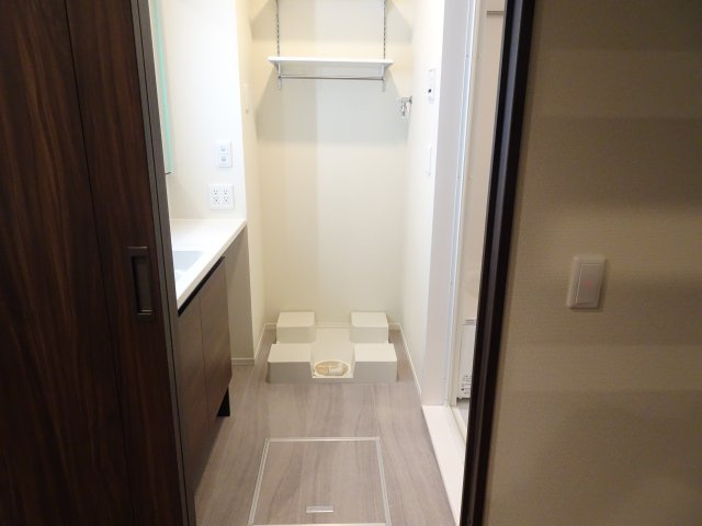 D-room南高橋町WESTの洗面所